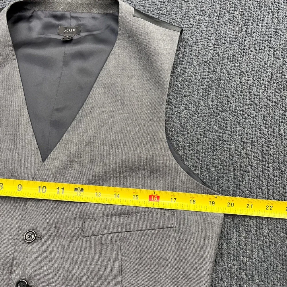 J.Crew Ludlow Suit Vest Grey Herringbone Tollegno 1900 Italian Wool Waistcoat M